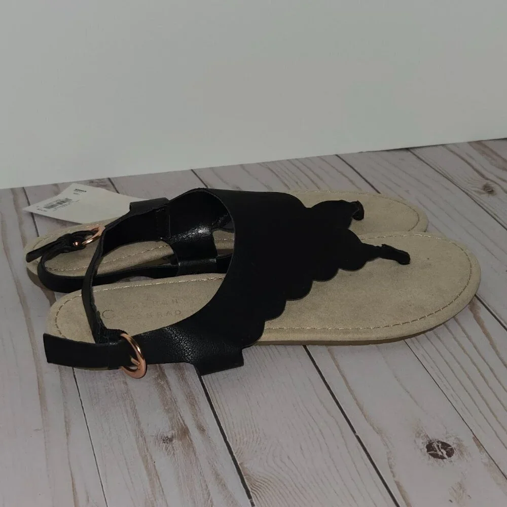 LC Lauren Conrad Black Scalloped Thong Sandals NWT Women’s L 9/10